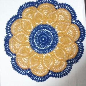 Large Pineapple doily